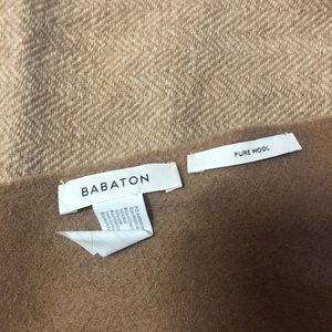Babaton Wool Scarf